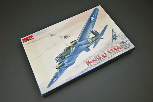 Vista 9 de Roden Heinkel He 111A - Kit de modelo de avión bombardero alemán