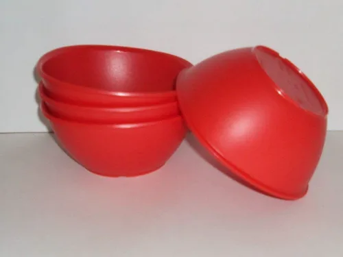 Vista 3 de Tupperware Legacy Pinch - Juego de 4 cuencos para cereales o sopa, color rojo chile
