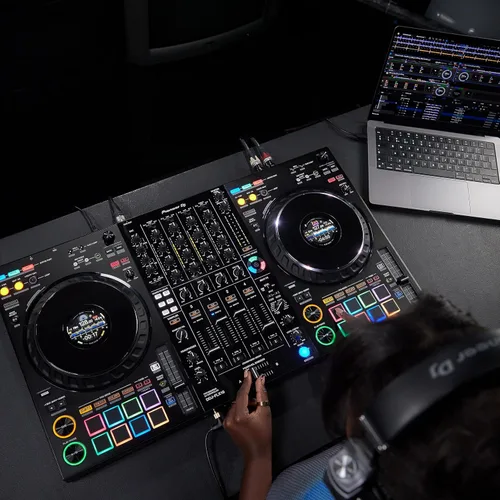 Vista 13 de Pioneer DJ DDJ-FLX10 Edición Limitada - Controlador DJ de 4 canales para Rekordbox & Serato - Negro