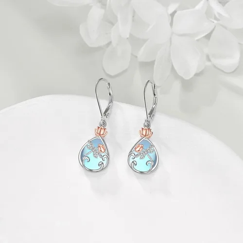 Vista 5 de AOBOCO Aretes de plata de ley 925, diseño de mariposa, libélula, abeja, mariquita, flor de tulipán, flor de loto, filigrana, lágrima, piedra lunar