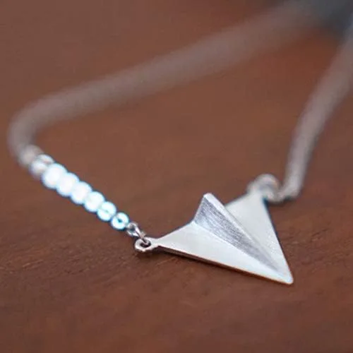 Vista 6 de YOOE - Collar de avión de papel de origami triangular, collar de avión de papel geométrico, collar de avión de papel triangular simple para mujeres