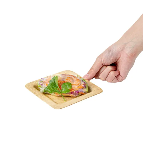 Vista 12 de Restaurantware Bambuddha - Platos de bambú de 4.7 x 4.7 pulgadas, 100 platos duraderos para aperitivos, platos desechables de bambú