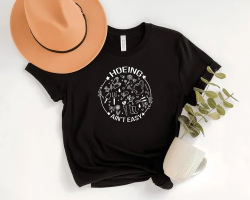 Vista 7 de Hoeing Ain't Easy Shirt, Gardening Shirt, Gardening Gift, Hobby Shirt, Hobby Gift, Plant Shirt, Gift For Husband, Gift For Dad, Hoeing Shirt