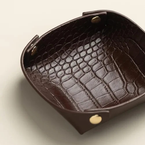 Vista 3 de OLETHA Plato estético pequeño para joyas, pequeño soporte plegable para anillos, color marrón