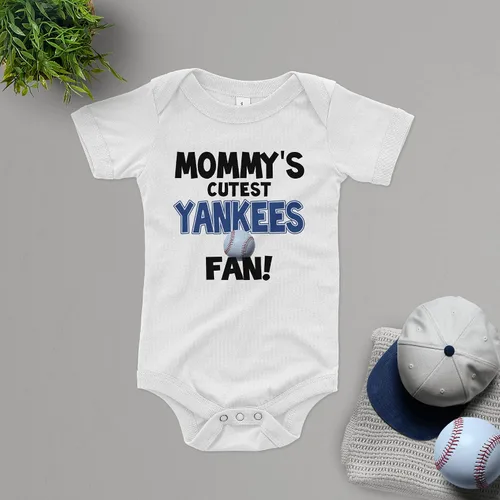 Vista 6 de NanyCrafts Baby Mommy's Cute Yankees - Mameluco para fanáticos de los Yankees