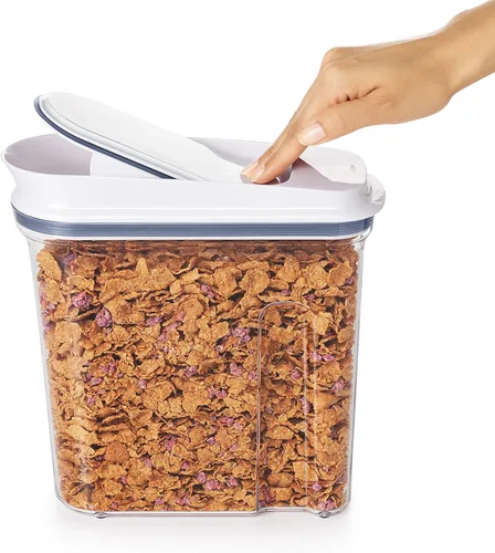 Vista 8 de OXO Good Grips Dispensador hermético de cereales POP de tamaño mediano (3.2 L)