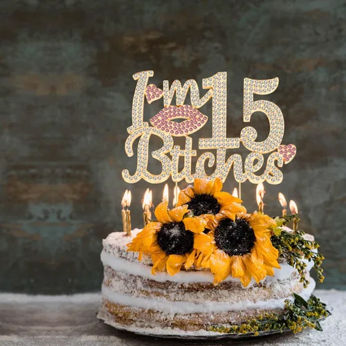 Vista 4 de ¡Soy el topper de pastel de cumpleaños número 15 divertido en oro y rosa con strass - ¡Feliz cumpleaños número 15, saludos a los quince años!