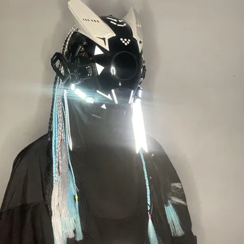 Vista 3 de LIGUOGUO Máscara punk brillante con luces LED máscara Cyberpunk para cosplay máscara negra Cyberpunk con trenzas máscara de tecnología futurista