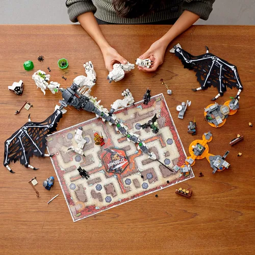 Vista 6 de LEGO NINJAGO - Juego de dragón de brujo de calavera 71721 NINJAGO con figuras de juguete de guerrero (1,016 piezas)