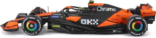 Vista 3 de Bburago 1:24 2024 Race McLaren MCL38 con Casco, Piastri #81