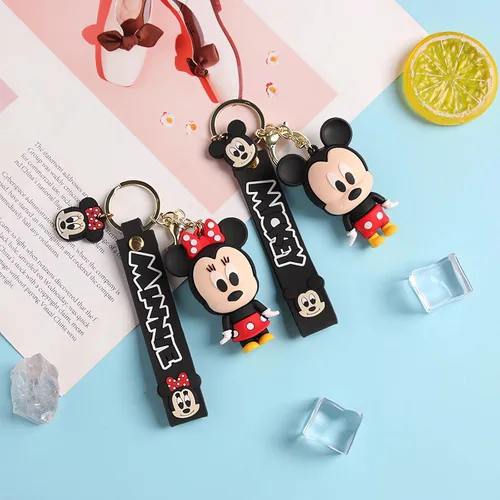 Vista 6 de NSRAOIM Llavero de dibujos animados para niñas y niños, bonitos accesorios para llaves, monedero, mochila, dijes para automóvil, regalos para niños