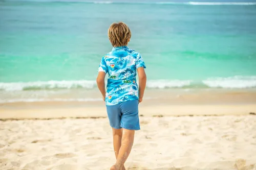 Vista 6 de Tommy Bahama Camisa tejida con botones para niños, camisa tejida con botones para niños