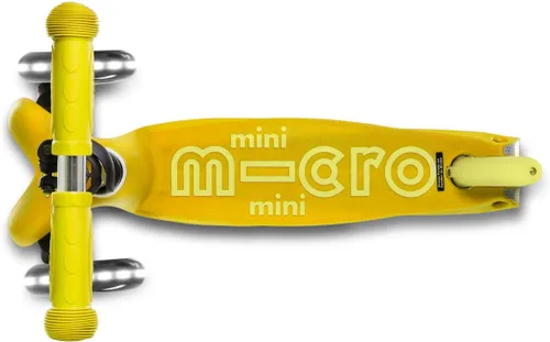 Vista 4 de Micro Kickboard Mini LED Deluxe Tres ruedas Scooter Micro de diseño suizo inclinado para dirigir Ruedas iluminadas activadas por movimiento