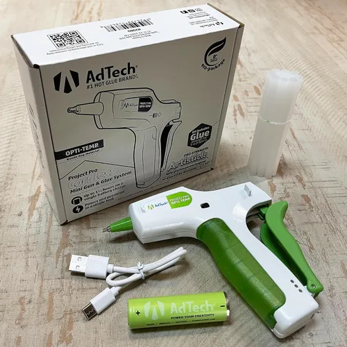 Vista 3 de AdTech Project Pro - Pistola de pegamento caliente inalámbrica recargable – Mini pistola de pegamento incluye 10 barras de pegamento Artistick sin