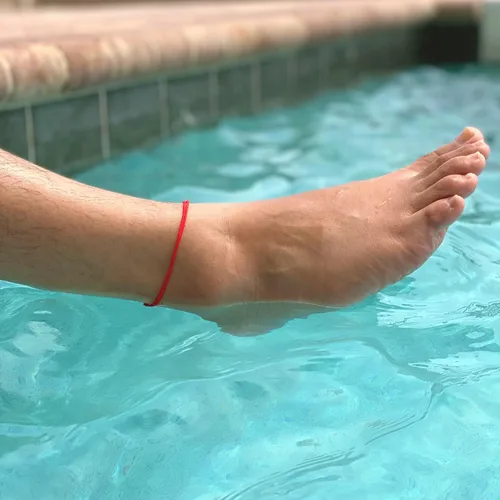 Vista 18 de Tobillera de cordón para hombres, mujeres, adolescentes y adultos, unisex, pulsera de tobillo para surfistas, playa, tobilleras, impermeables