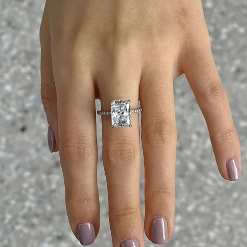 Vista 6 de michooyel S925 - Anillo de compromiso de circonita cúbica de corte radiante de 4 quilates anillo de compromiso de boda de plata de ley para mujer
