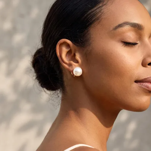 Vista 4 de Cicy Bell Aretes de perlas para mujer, chapados en oro de 18 quilates