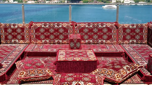 Vista 5 de arabicsofa Sofás seccionales en U hechos a mano – Asientos tradicionales en el suelo estilo Jalsa árabe