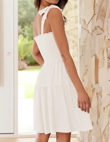 Vista 4 de ZESICA Vestido corto de verano para mujer, con tirantes delgados, sin mangas, cuello cuadrado, volantes, acampanado, con vuelo