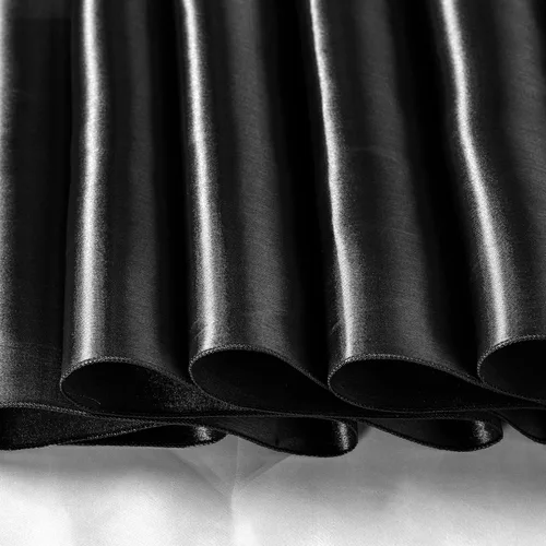 Vista 7 de Homiest Paquete de 4 decoraciones de mesa de satén, color negro, camino de mesa brillante para boda/cumpleaños, 12 x 108 pulgadas, camino