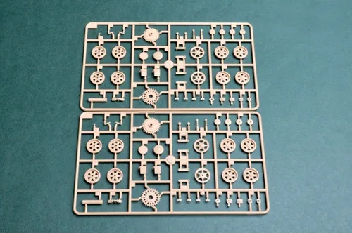 Vista 7 de Hobby Boss Tanque ligero húngaro 38M Toldi I (A20) Kit de construcción de modelo de vehículo