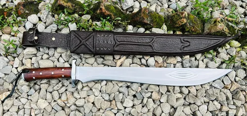 Vista 7 de Machete artesanal de 20" - Nepal forjado a mano - Espada de hoja de espiga completa - Acero de alto carbono - Mango de madera rosa con protector