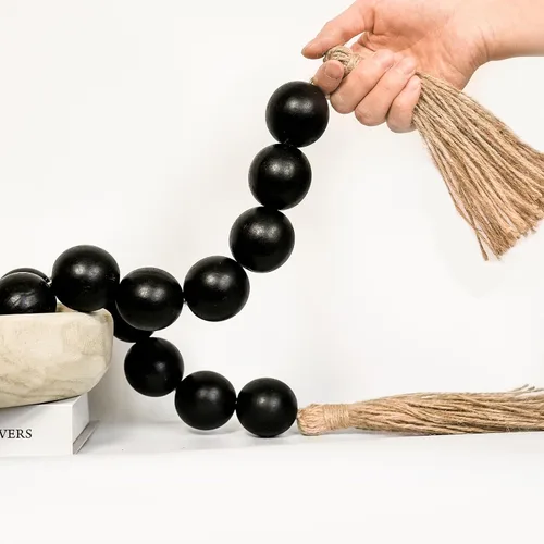 Vista 9 de Guirnalda de cuentas de madera extra grande con cuentas de madera de 1.6 pulgadas de diámetro, guirnalda de cuentas de madera con borlas, cuentas