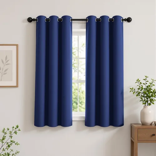 Vista 71 de Cortinas de oscurecimiento de habitación de 45 pulgadas de largo para dormitorio y sala de estar, cortinas térmicas aislantes con ojales