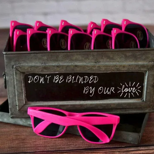 Vista 3 de Suministros para regalos de fiesta de colores neón Paquete de 8 gafas de sol unisex