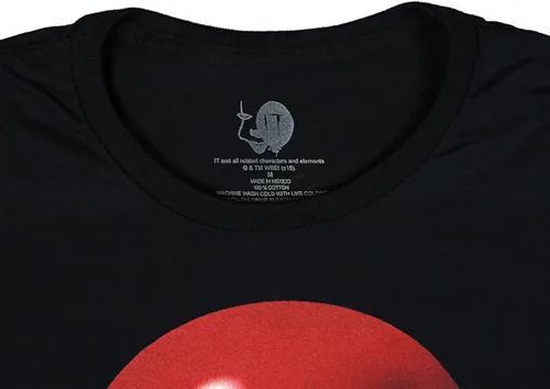 Vista 3 de It Mens Red Balloon Camiseta negra