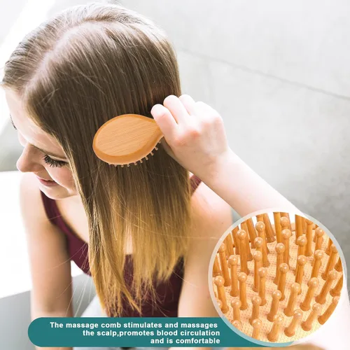 Vista 6 de Mini cepillo de bambú para el crecimiento del cabello, cepillo masajeador de madera natural con diseño de mango y pasadores de madera redondos