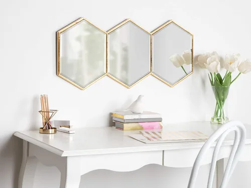 Vista 4 de Kate and Laurel Royce Modern Glam - Espejo de pared con trío hexagonal, 30 x 14, dorado