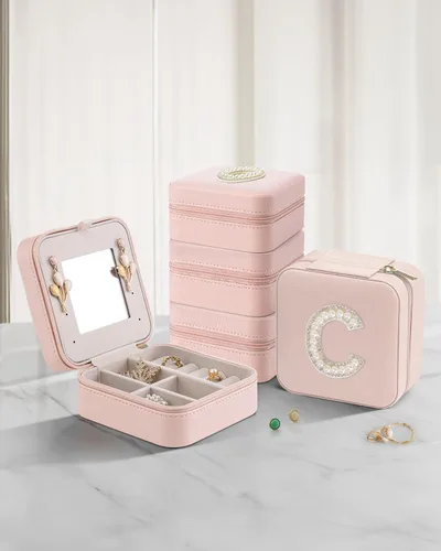 Vista 2 de Vlando Joyero de viaje para mujeres y niñas, estuche de joyería de viaje con inicial L, estuche de viaje pequeño, mini joyero de viaje