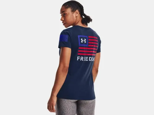 Vista 2 de Under Armour Nueva camiseta Freedom Banner para mujer, Azul cobalto