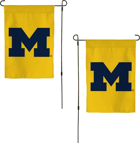 Vista 8 de Desert Cactus Bandera de jardín de la Universidad de Michigan UM – 19 x 12 pulgadas, bandera de Michigan Wolverines, para exhibición al aire libre