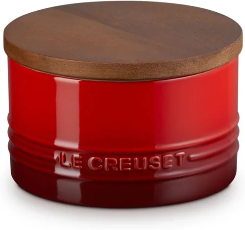 Vista 16 de Le Creuset Signature Salero y Recipiente de Almacenamiento con Tapa de Madera, 26 oz., Cerise