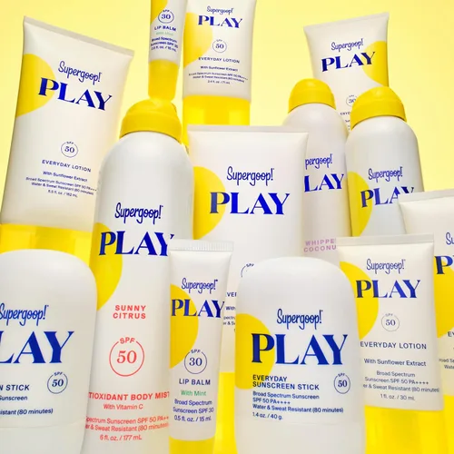 Vista 8 de Supergoop! PLAY SPF 30 Antioxidant Body Mist w/Vitamin C -Broad Spectrum Sunscreen Spray - Great for Active Days