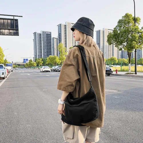 Vista 2 de Bolso bandolera de lona grande con cremallera, bolso bandolera casual para mujeres y hombres