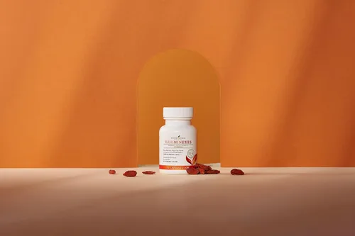 Vista 3 de Young Living IlluminEyes - Soporte para la salud ocular, protección contra la luz azul, incluye luteína y zeaxantina, ayuda a reducir la fatiga