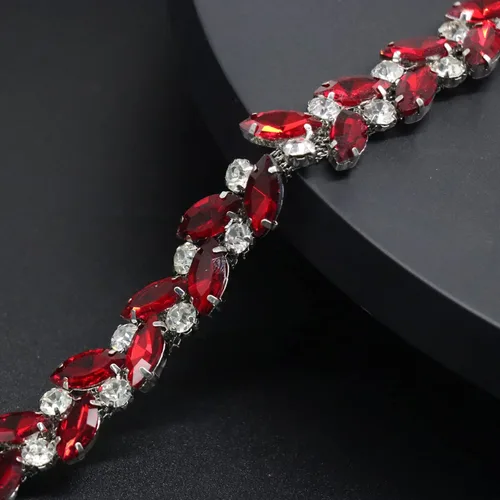 Vista 7 de Jerler Borde de diamantes de imitación de 1 yarda, aplique de cadena de diamantes de imitación, ideal para decoración de bricolaje y adornos de ropa