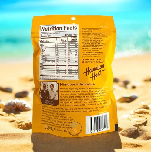 Vista 2 de Hawaiian Host Choco Mango - Rodajas de mango seco sumergidas en chocolate negro - Snack gourmet tropical - 2.8 oz (80 g) - Piezas envueltas