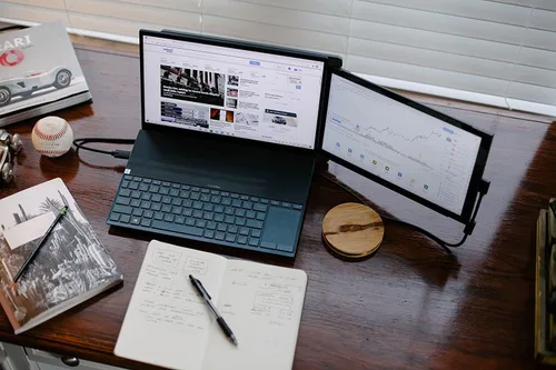 Vista 5 de Mobile Pixels Duex Plus Monitor portátil para computadoras portátiles, USB C/USB A Plug and Play 13.3" Extensor de pantalla portátil Duex Plus