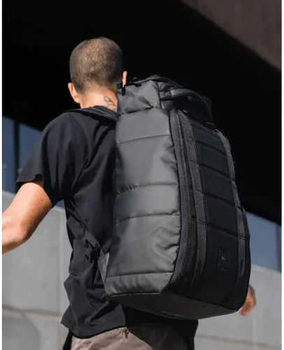 Vista 8 de DB Journey The Strom Mochila - 25L, Negro (black Out)