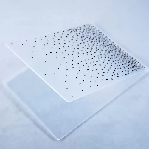 Vista 4 de Kwan Crafts Feliz Navidad Snowfall Copo de nieve puntos Fondo de plástico en relieve Carpetas para hacer tarjetas, álbumes de recortes y otras