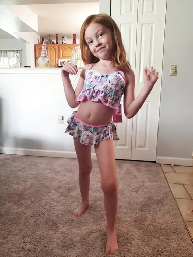 Vista 3 de swimsobo Trajes de baño de dos piezas para niñas, tankini estampado 3D para 3-12 años
