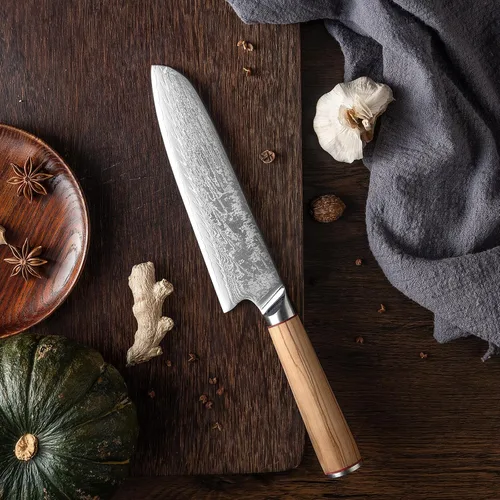 Vista 5 de Cuchillo Santoku de 8 pulgadas, cuchillo de cocina japonés profesional con acero de Damasco de 66 capas, borde afilado, mango ergonómico
