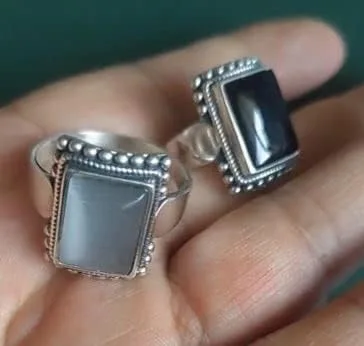 Vista 3 de Anillo Lucifer Morningstar Ojo de gato Ónix negro Anillos turcos de plata de ley 925 de Fantasy World, Metal precioso, white cat's eye black onyx