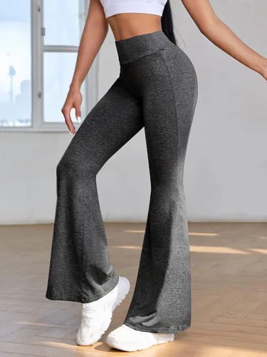 Vista 2 de OYOANGLE Pantalones de yoga acampanados para mujer, pantalones de yoga de cintura alta, corte de bota, leggings de yoga