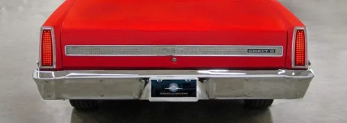 Vista 5 de UNITED PACIFIC 110359 Luz trasera de una pieza estilo LED, para 1966 1967 Chevy Ii y Nova