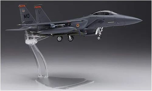 Vista 4 de Hasegawa Modelo F-15E Strike Eagle a escala 1:72